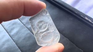 氷翡翠カービング