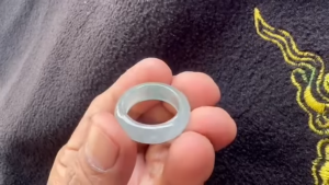 くりぬき氷翡翠リング