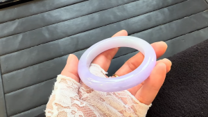 ラベンダー翡翠バングル　さくら流れ