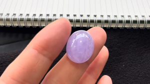 ラベンダー翡翠ルース　パープルラブ