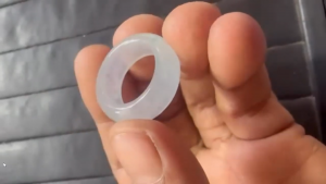 くりぬき氷翡翠リング　雪ほたる