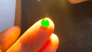 ろうかん翡翠ルース　正統派