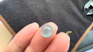 アイスブルー翡翠ルース　早春のモニカ