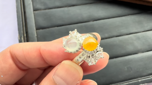 イエロー＆氷翡翠ペアルース