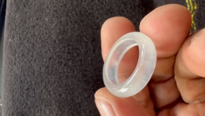 高級くりぬき氷翡翠リング　ベストマックス